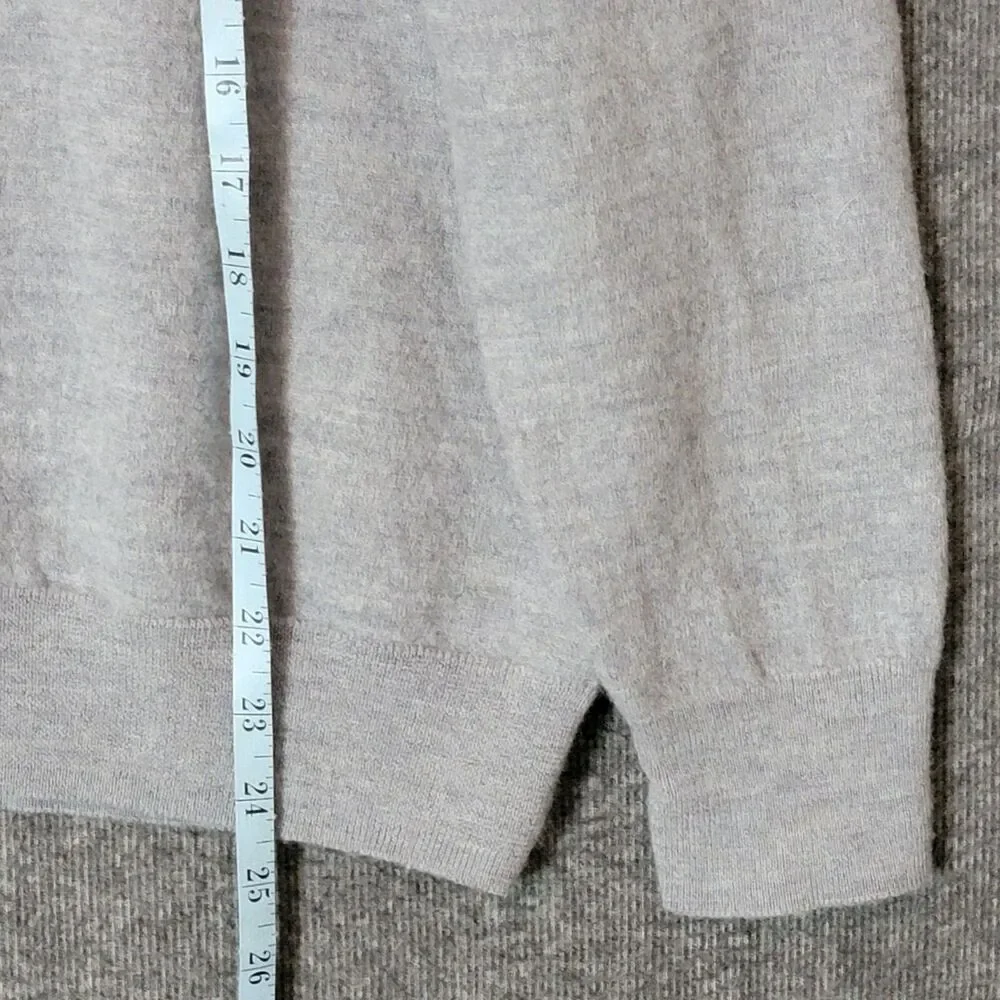 Daniel Bishop Sweater Mens M* Gray 100% Extra Fine Merino Wool V Neck Pullover